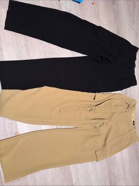 Express Men’s Cargo Pants in Black and Khaki
